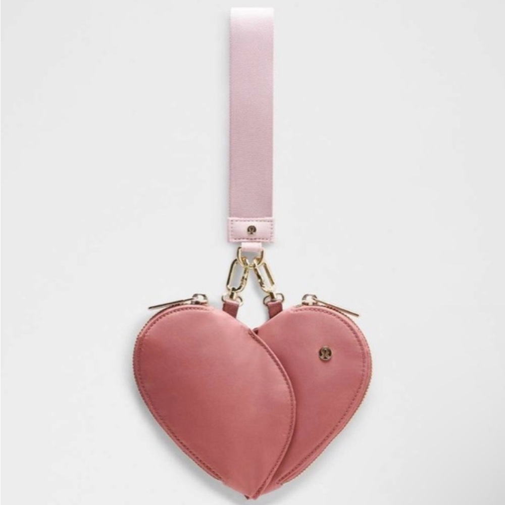 lululemon athletica NWT Pink Haze / Spiced Chai Dual Pouch Heart Wristlet